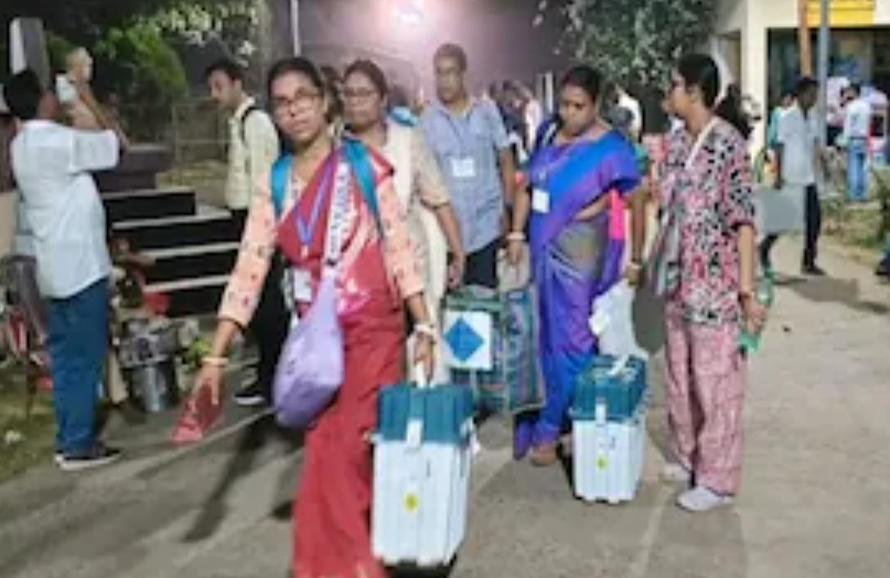 সুন্দরবনের নদী বেষ্টিত গোসাবা ও পাথরপ্রতিমার ভোট গ্রহন কেন্দ্রে যাওয়ার নিয়ম বদল