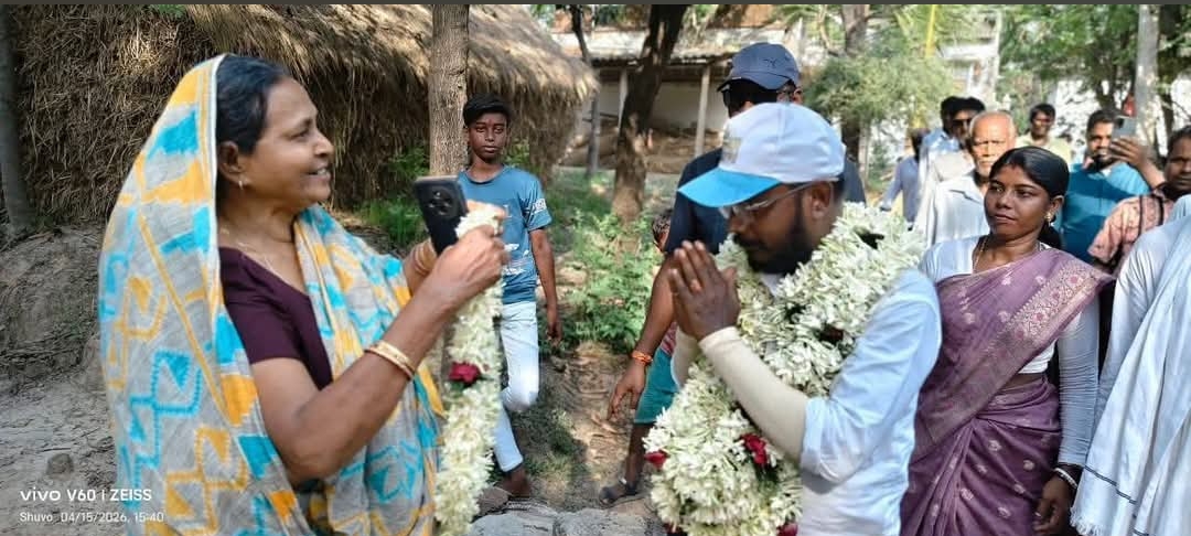 খণ্ডঘোষে জোর প্রচার নবীন চন্দ্র বাগের, শাকারী ২-এ বাড়ছে রাজনৈতিক তৎপরতা