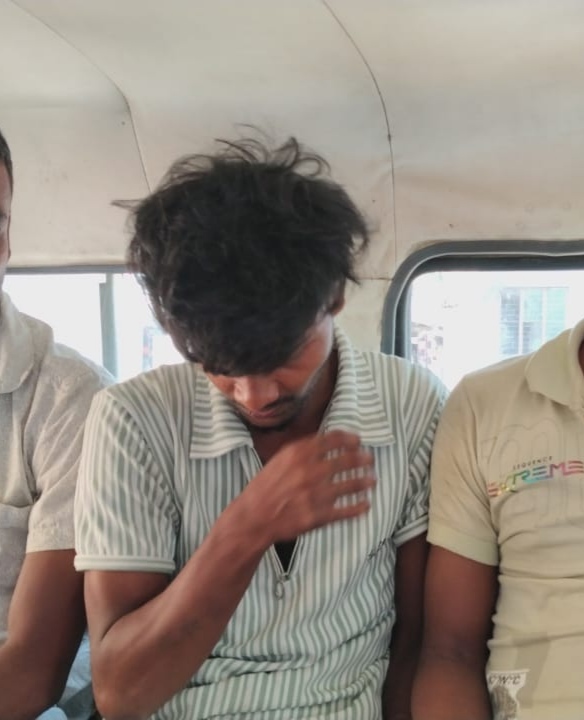 এক নাবালিকাকে অপহরণের অভিযোগে গ্রেফতার এক যুবক জয়নগরে
